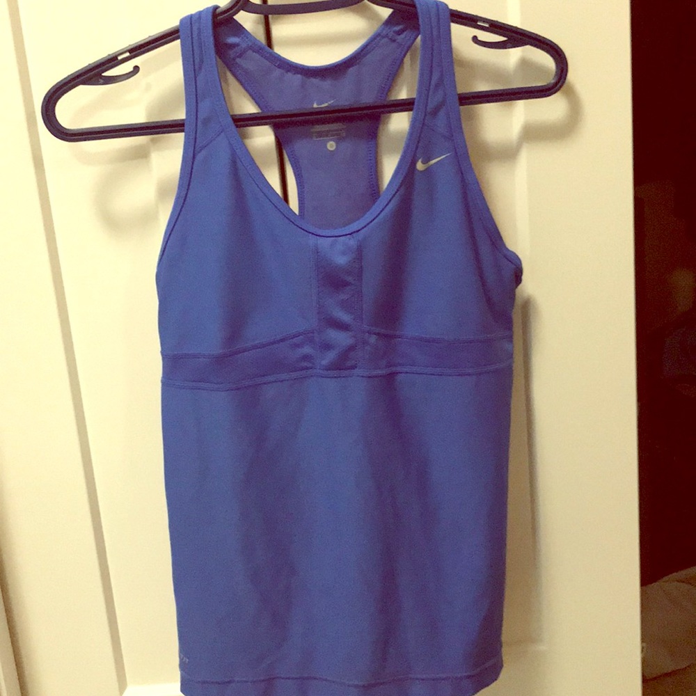 3/$20 Nike athletic top